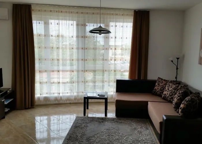 Апартамент Geniko